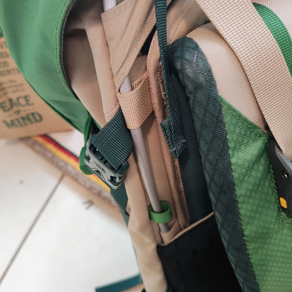 The North Face Green and Tan Hiking Backpack - Picture 4 of 6
